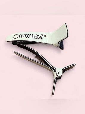 Off-White Silver and White Metal Hair Clamps with Branded Tag